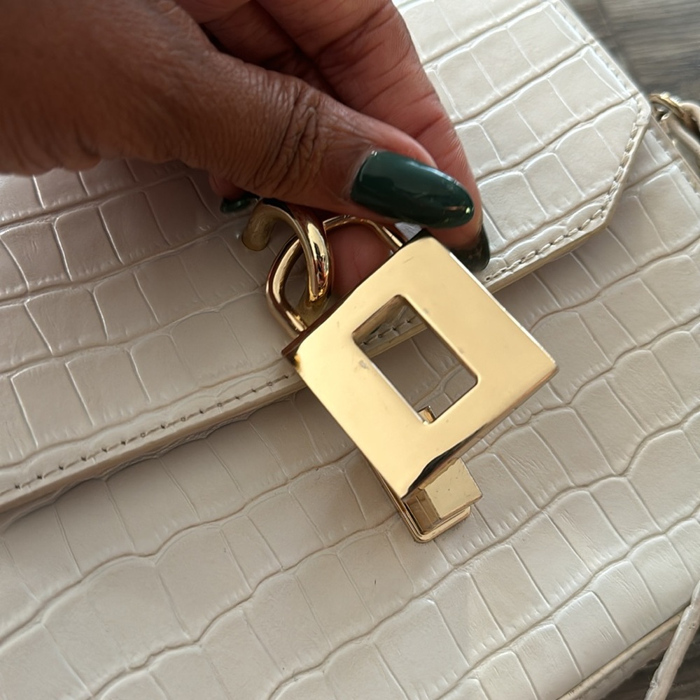 STEVE MADDEN BAG - Picture 10 of 13
